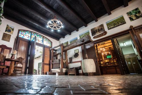 Vestabils, Hotel Stari Podrum in Iloka