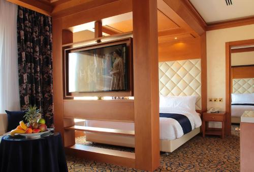 room detail thumbnail 0