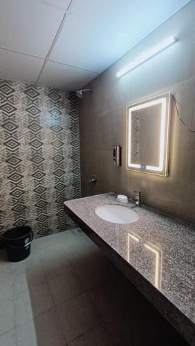 Golden sand 1 BHK in Kapri