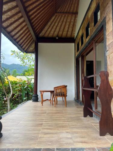 Exterior view, Giri Carik in Sidemen