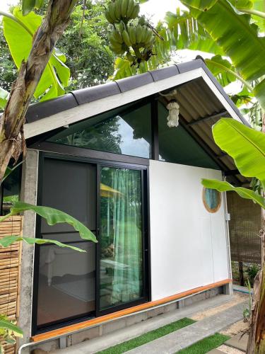 Pool Dara Resort near Lub Lae Cave