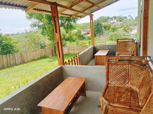 Balcony/terrace, Twins Homestay Ekas Buana in Tanjung Ringgit