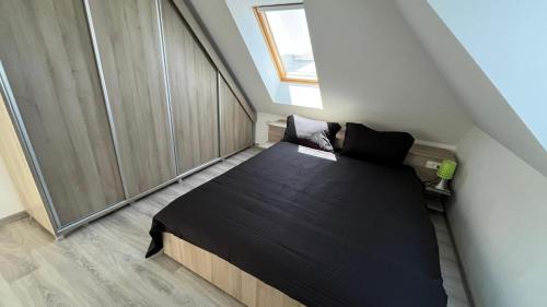 Three-Bedroom Apartment image 5