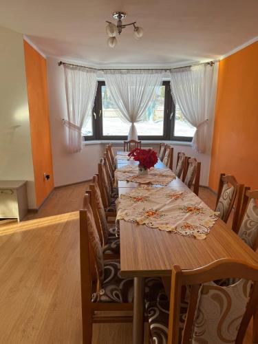 Létesítmények, Willa u Skrajnioka Domek in Bustryk