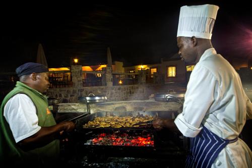 บริการและสิ่งอำนวยความสะดวก, Gondwana Canyon Lodge in แคนย่อนแลนด์
