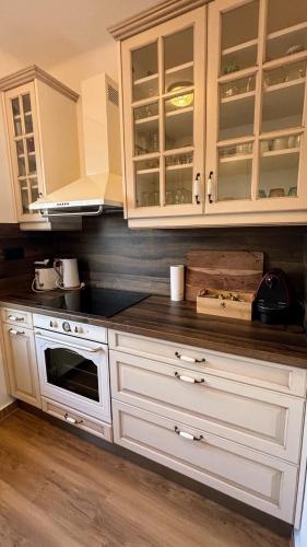 Villa Vital Hegykő (Villa Vital Hegyko) in เฮแดร์วาร์