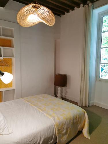 La manufacture royale de la bonde Chambre 1 in Saissac