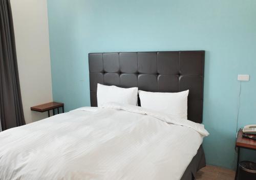 Happy Guesthouse – Xiaoliuqiu, CA