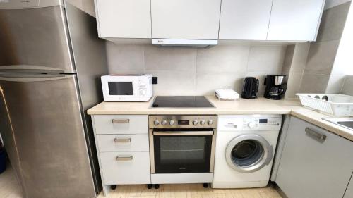 Grec Maison Piraeus by GrecCollection