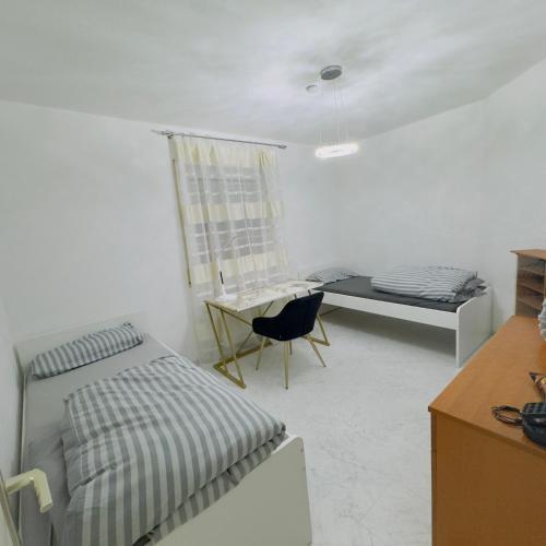 Modern möblierte Wohnung in zentraler Lage Modern möblierte Wohnung in zentraler Lage