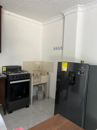 Apartamentos cerca a canchas Panamericanas Barrio Olimpico - Luxury Apartments - image 2