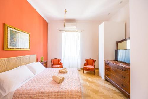 Centrally Located By The Sea Prestigious