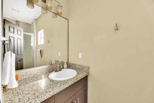 Relax & Enjoy In Our Spacious Townhome Getaway B, McAllen (fotografie 10)
