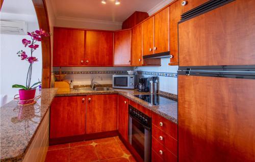 Nice apartment in Cumbre del Sol w/ Outdoor swimming pool Outdoor swimming pool and 2 Bedrooms - image 5
