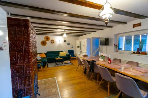 Teodor Chalet, Avrig (foto 6)