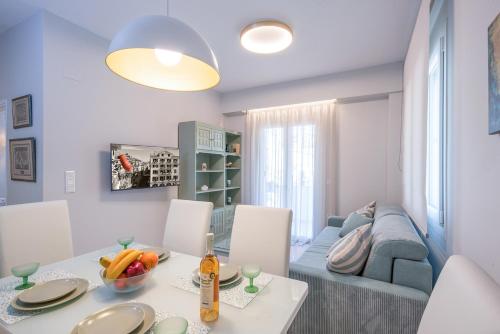 Frises apartment Corfu Town 3
