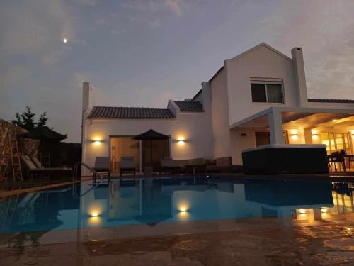Melia Villa Kos with Heated Pool 2