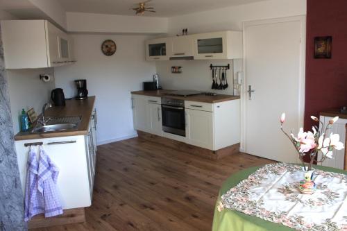Konyha, Rosi's Kuschelapartment in Geisenheim