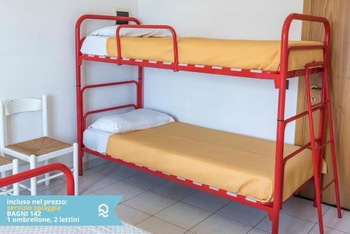 Senigallia, bilocale sul mare con spiaggia inclusa - SE001