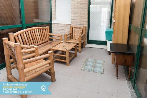 SE008 - Senigallia, bilocale sul mare con spiaggia inclusa