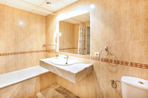 2035-Lovely 1 bedrooms sea view apartment - image 5
