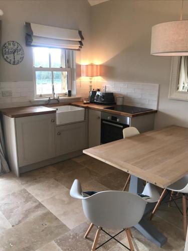 The Little House in คอลลูนีย์