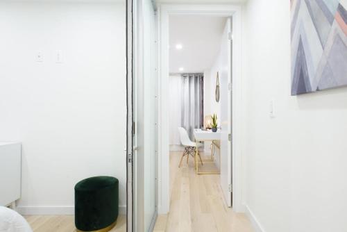 75-4A Brand new 3BR Prime UES W&D in unit, New York (Foto 6)