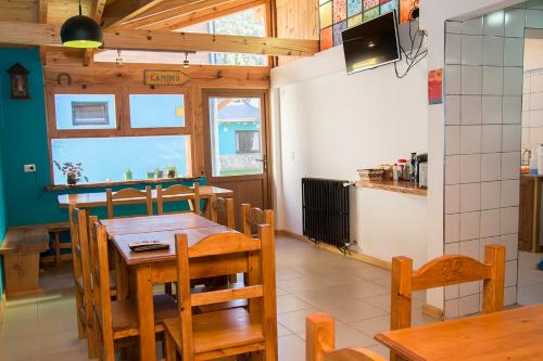 Pub/Hol, Sherpa Hostel in San Martin De Los Andes