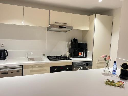 Sunshine Apartment in El Oulfa