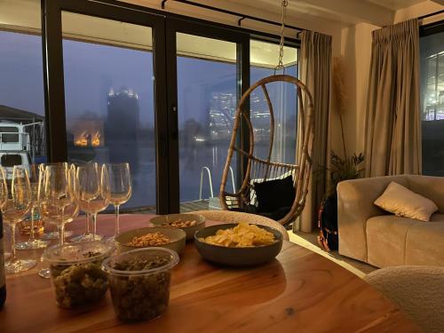 Kilátás, The Sustainable Saek Sneekermeer in Offingawier