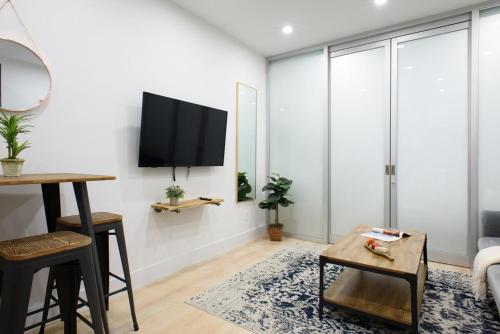 78-2D New furnished 1BR WD walk to Central Park, New York (photo 7)