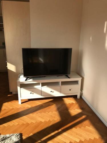 1-bedroom top floor apartment in heart of old town Bratislava, Bratislava (Foto 9)