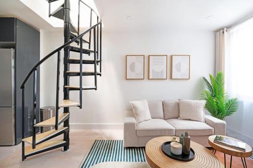78-4A new 2BR Duplex with a private outdoor UES, New York (Foto 10)