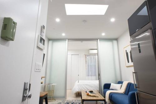 78-4B New Quality 1br W&D in unit Skylight, New York (Foto 2)