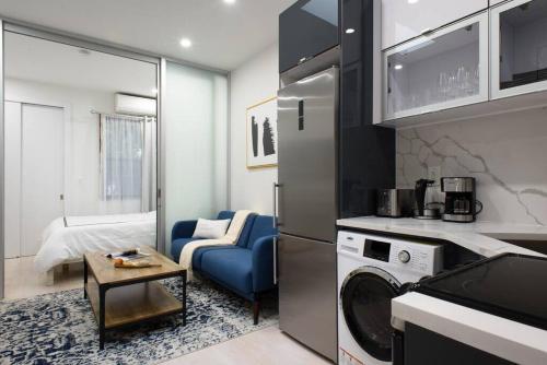 78-4B New Quality 1br W&D in unit Skylight, New York (Foto 5)