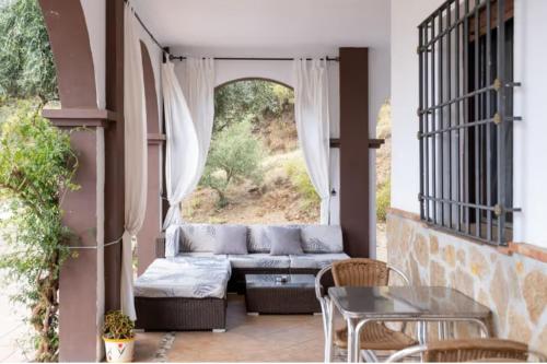 Casa Rural Los Hidalgos in Totalan