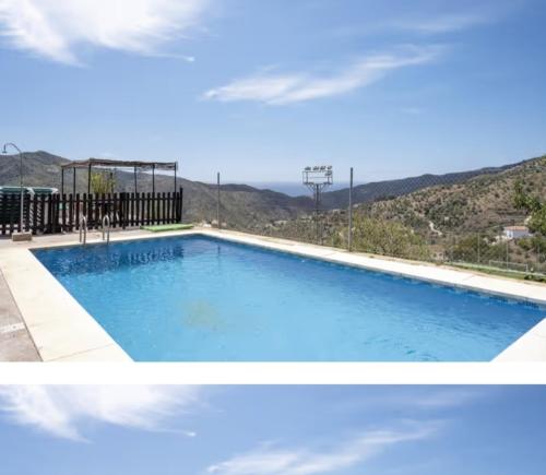 Casa Rural Los Hidalgos in Totalan