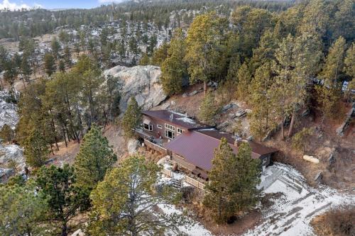 A szálláshely kívülről, Lookout Lodge in Custer