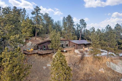 A szálláshely kívülről, Lookout Lodge in Custer