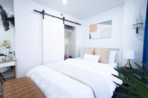 809-5b Luxury Studio with a Private Balcony, New York (fotografie 10)