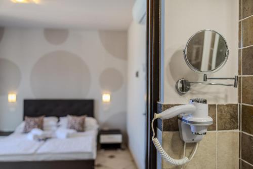 Double Room image 4