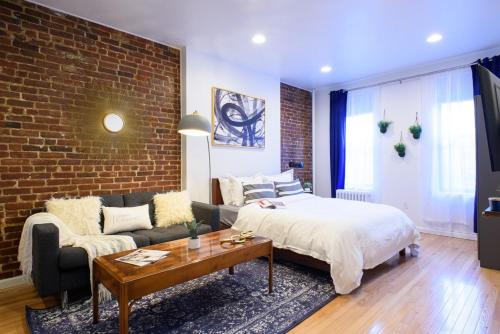83-3FW UES Central Park Newly Furnished XL Studio, New York (fotografie 4)