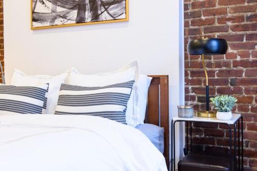 83-3FW UES Central Park Newly Furnished XL Studio, New York (fotografie 9)