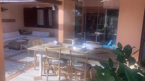 Casa Vacanza Porto Luna 68 in วิลลาซิมิอุซ