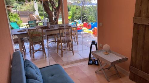 Casa Vacanza Porto Luna 68 in วิลลาซิมิอุซ
