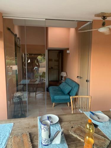 Casa Vacanza Porto Luna 68 in วิลลาซิมิอุซ