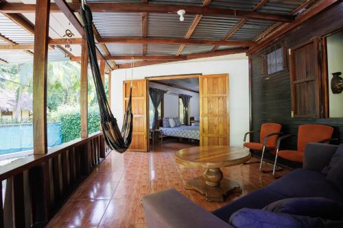 Bungalows Ache Cahuita in กาอุยตา