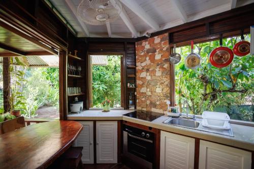 Bungalows Ache Cahuita in กาอุยตา