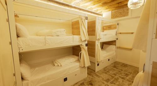 4U Hostel, Granada (photo 6)