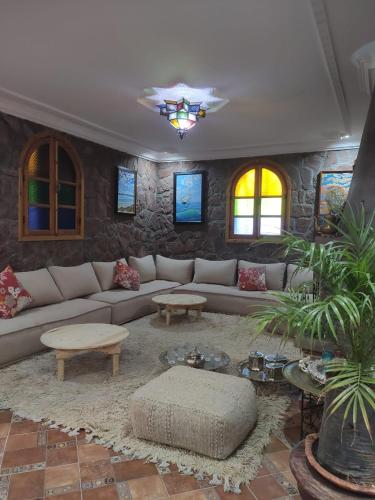 laurier Rose Hostel in Aguerd